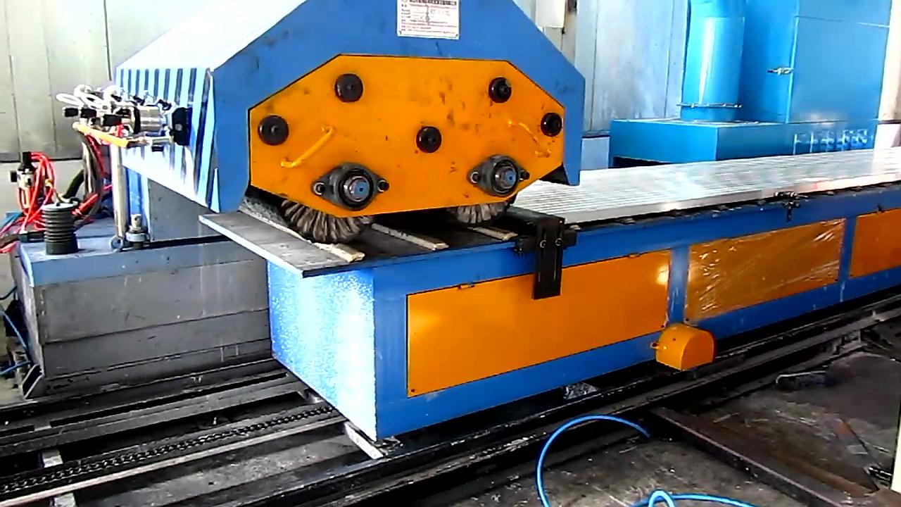 Brushing/Satin Finish